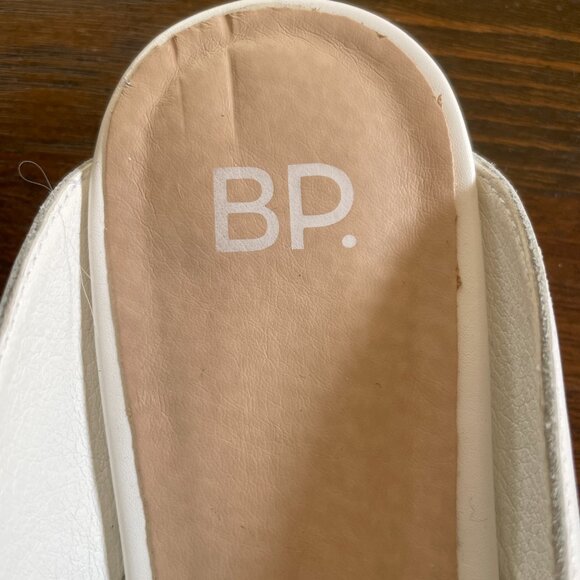 NEW White Genuine Leather Brass Plum Nordstrom Bow Loafers - Picture 3 of 7